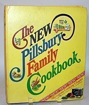 New Pillsbury Family Cookbook, 1973, Binder Version in Mint Condition