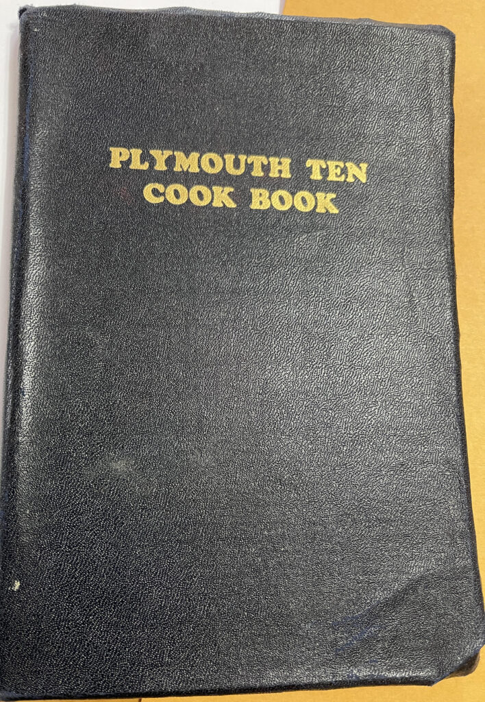 Aunt Julia's Escalloped Oysters from Plymouth Ten Cook Book, 1929